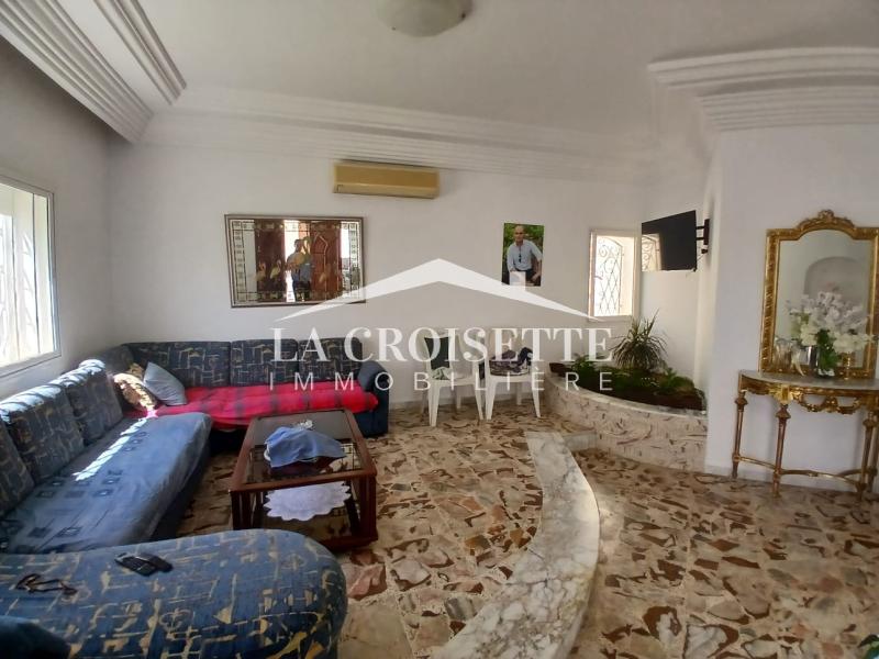 Villa S+3 plain-pied à La Soukra